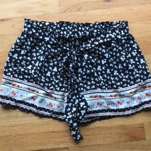 Francesca's printed shorts